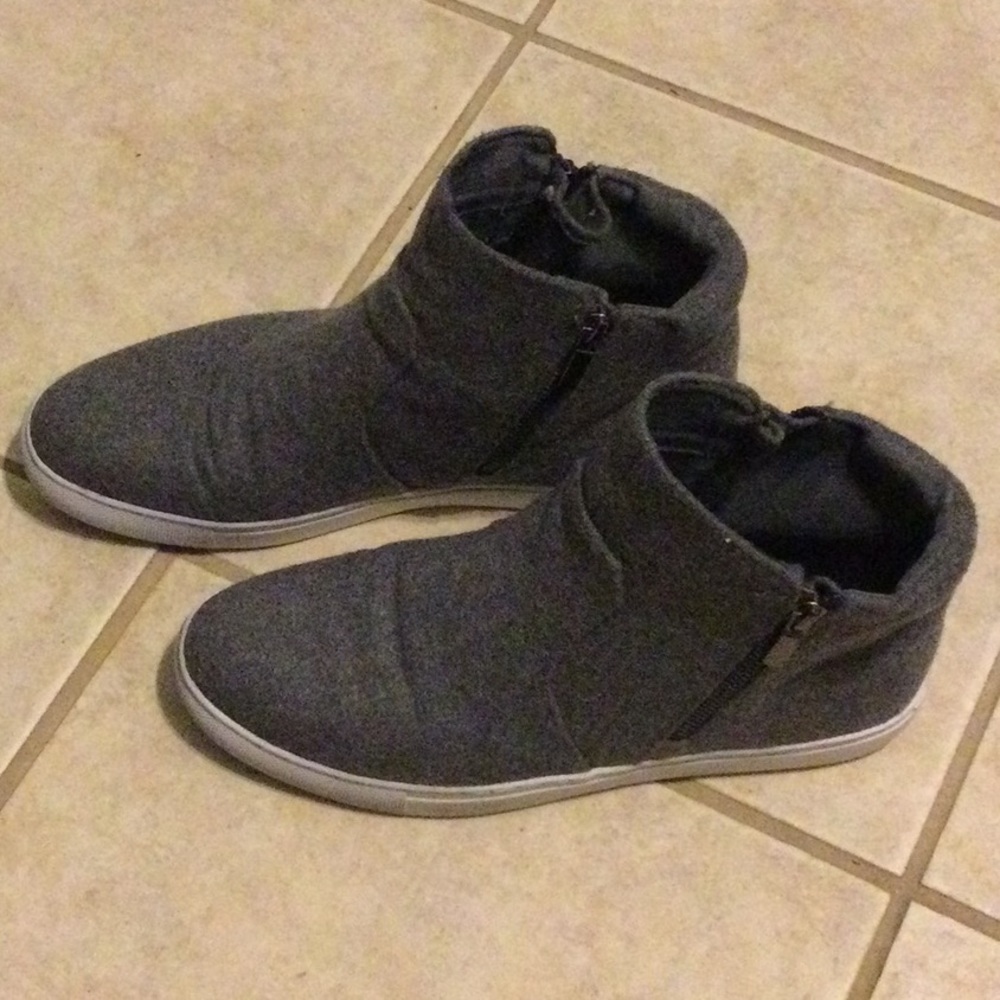 Kenneth Cole Keenan zip ankle boot sneaker 10m